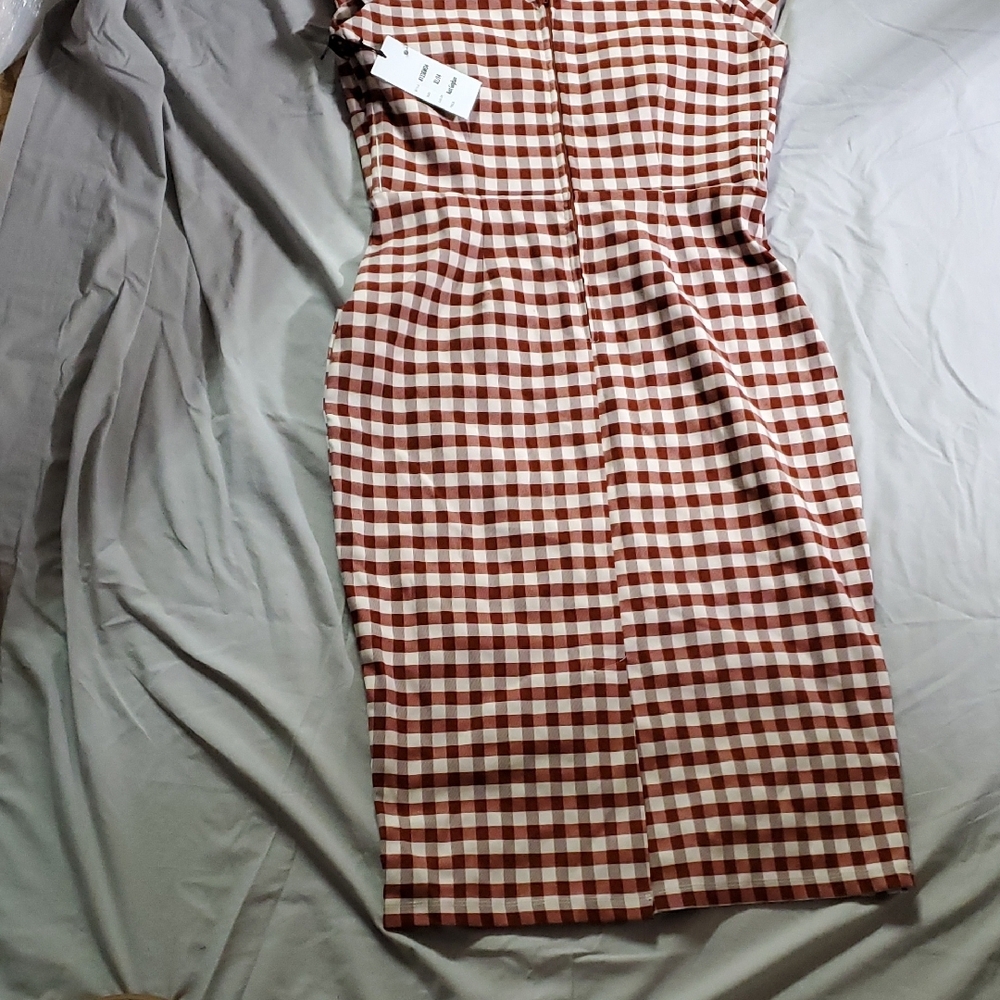 Unique Vintage XL/14 Brown And White Plaid Dress with Matching Belt! - Picture 8 of 11